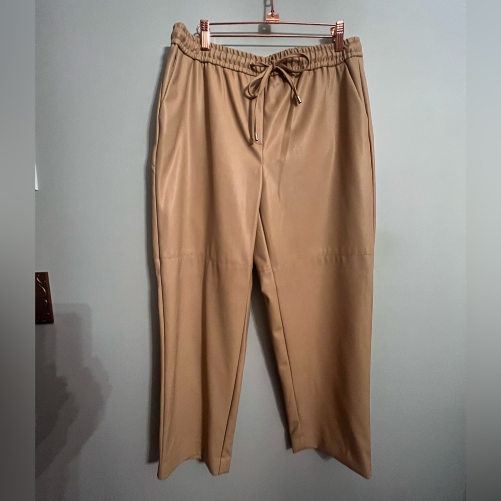 NWT Calvin Klein Joggers